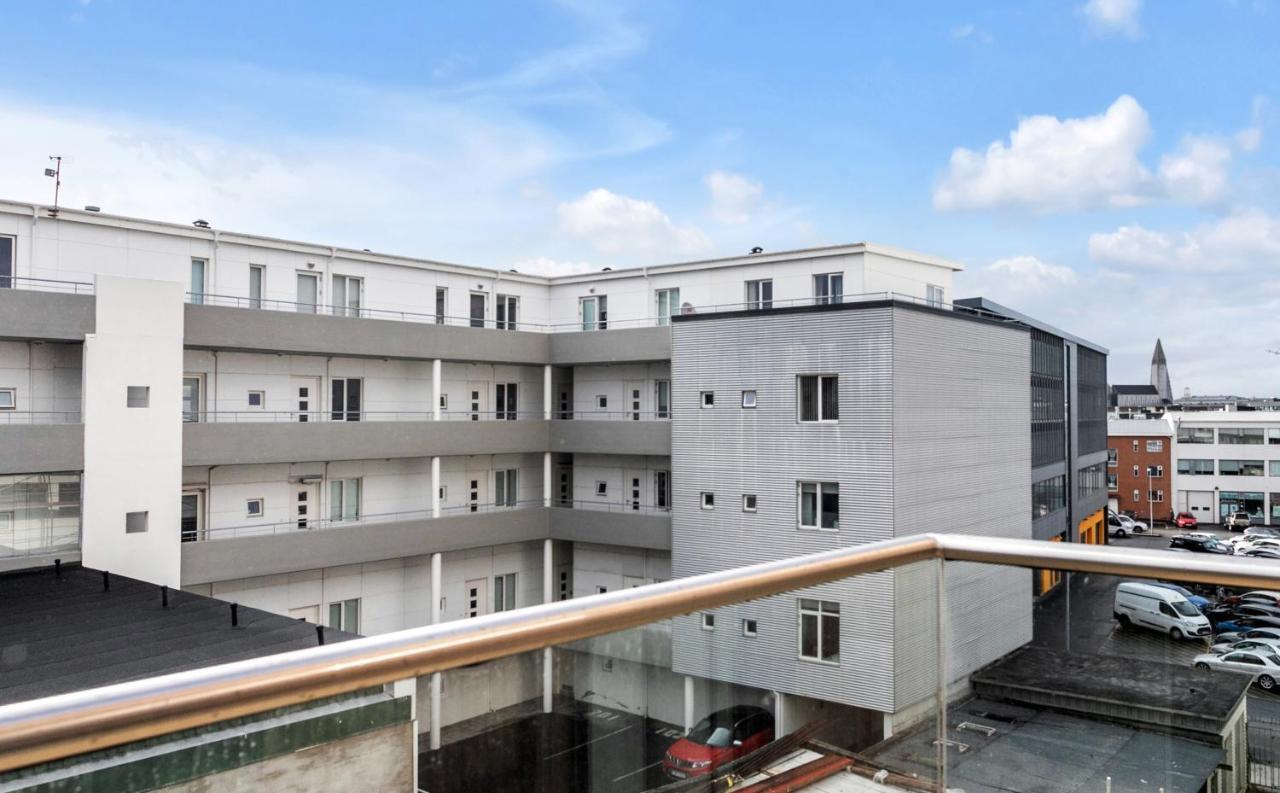 B18 Apartments ريكيافيك المظهر الخارجي الصورة